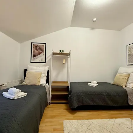 Tt Living I 1 & 2 Schlafzimmer I Kueche I Waschmaschine I Parkplatz * Rellingen