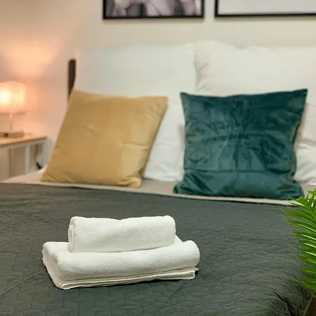 Apartment Tt Living I 1 & 2 Schlafzimmer I Kueche I Spuelmaschine I Parkplatz *