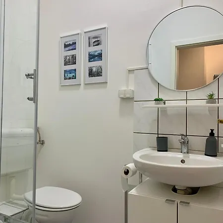 Tt Living I 1 & 2 Schlafzimmer I Kueche I Waschmaschine I Parkplatz Apartmán Rellingen
