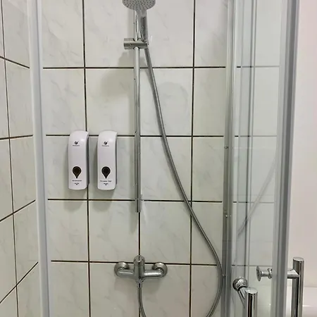 Tt Living I 1 & 2 Schlafzimmer I Kueche I Spuelmaschine I Parkplatz Apartment *