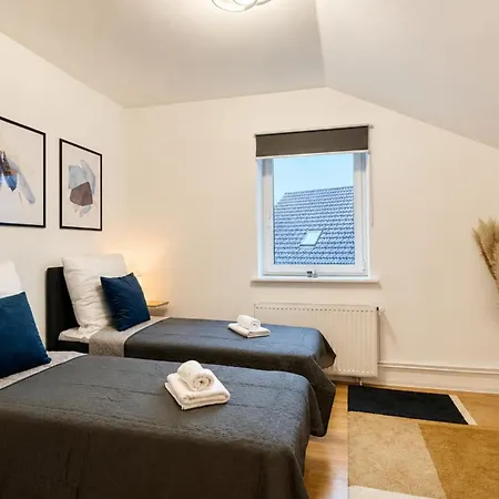 Lejlighed Tt Living I 1 & 2 Schlafzimmer I Kueche I Waschmaschine I Parkplatz