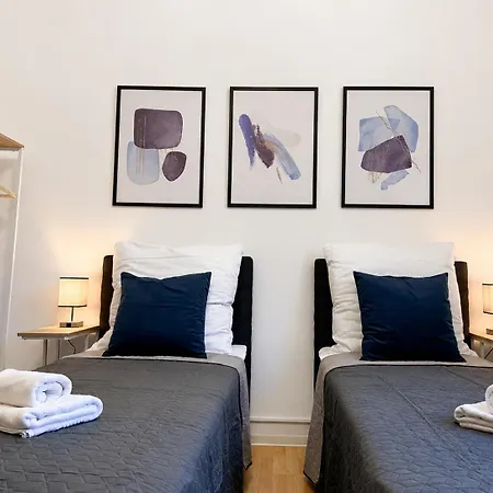Tt Living I 1 & 2 Schlafzimmer I Kueche I Waschmaschine I Parkplatz Rellingen