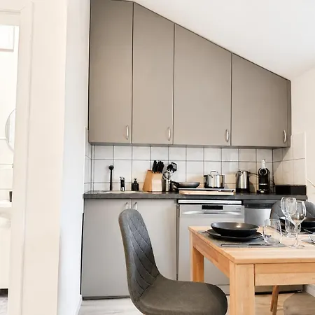 Appartement Tt Living I 1 & 2 Schlafzimmer I Kueche I Waschmaschine I Parkplatz Rellingen