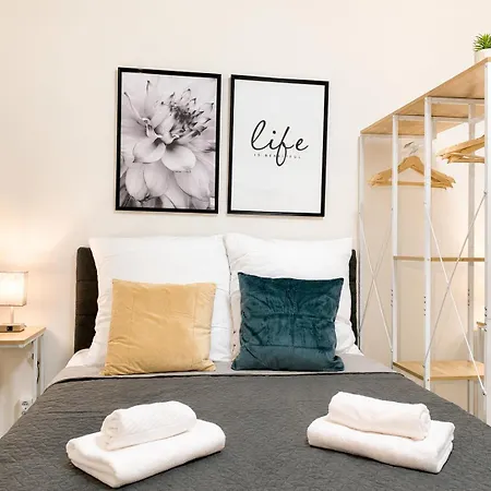 Appartement Tt Living I 1 & 2 Schlafzimmer I Kueche I Waschmaschine I Parkplatz Rellingen