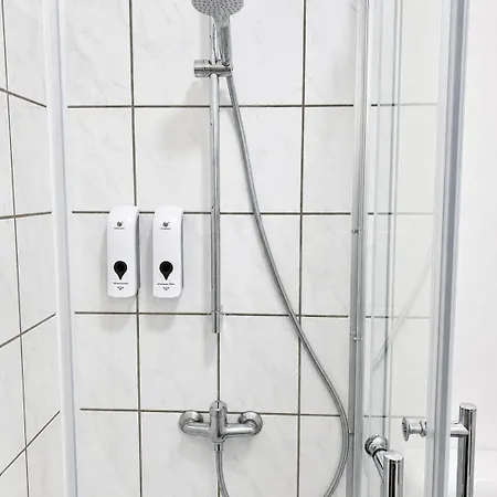 Tt Living I 1 & 2 Schlafzimmer I Kueche I Waschmaschine I Parkplatz Appartement *
